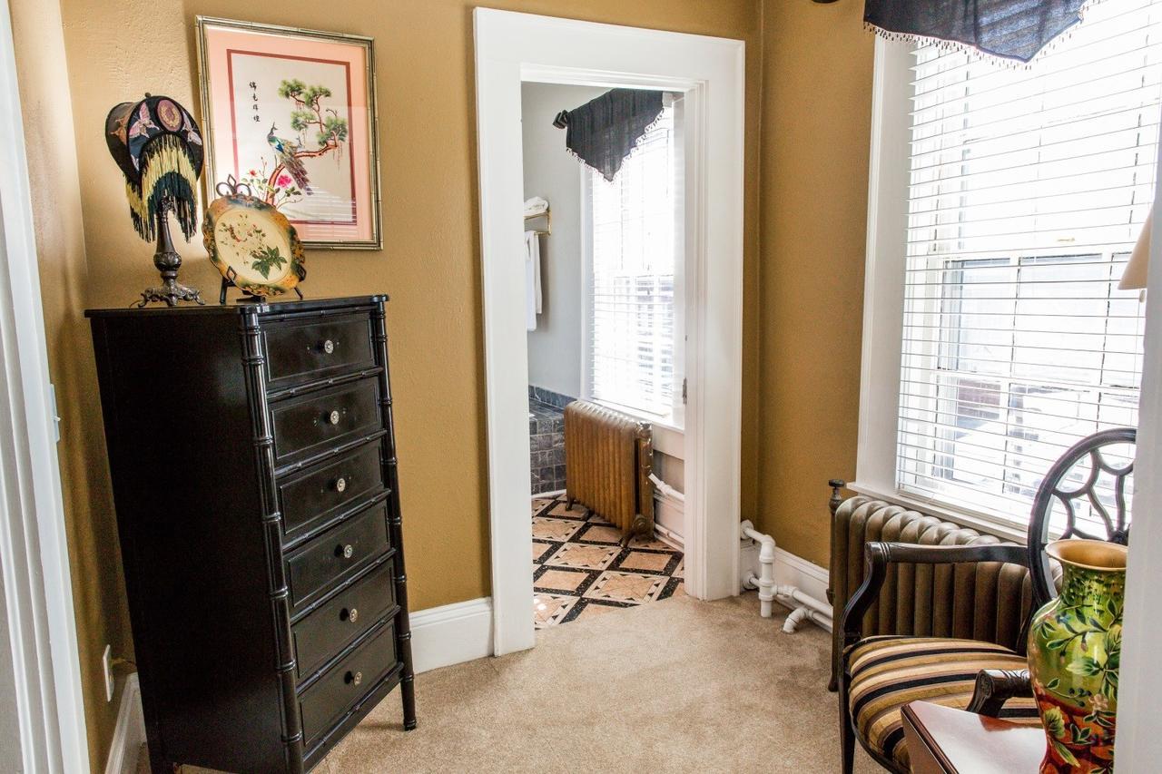 The Henderson Bed and Breakfast Hendersonville Eksteriør billede