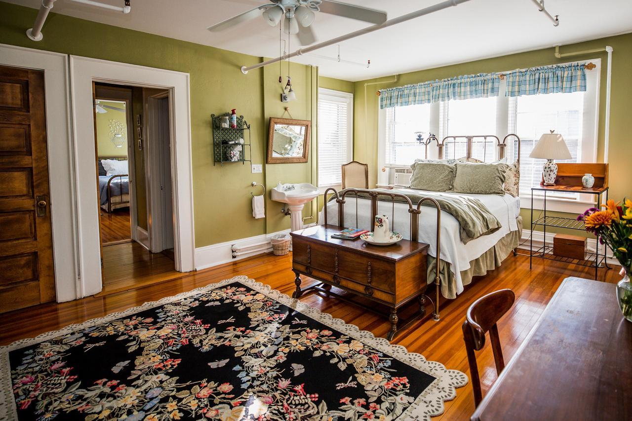 The Henderson Bed and Breakfast Hendersonville Eksteriør billede