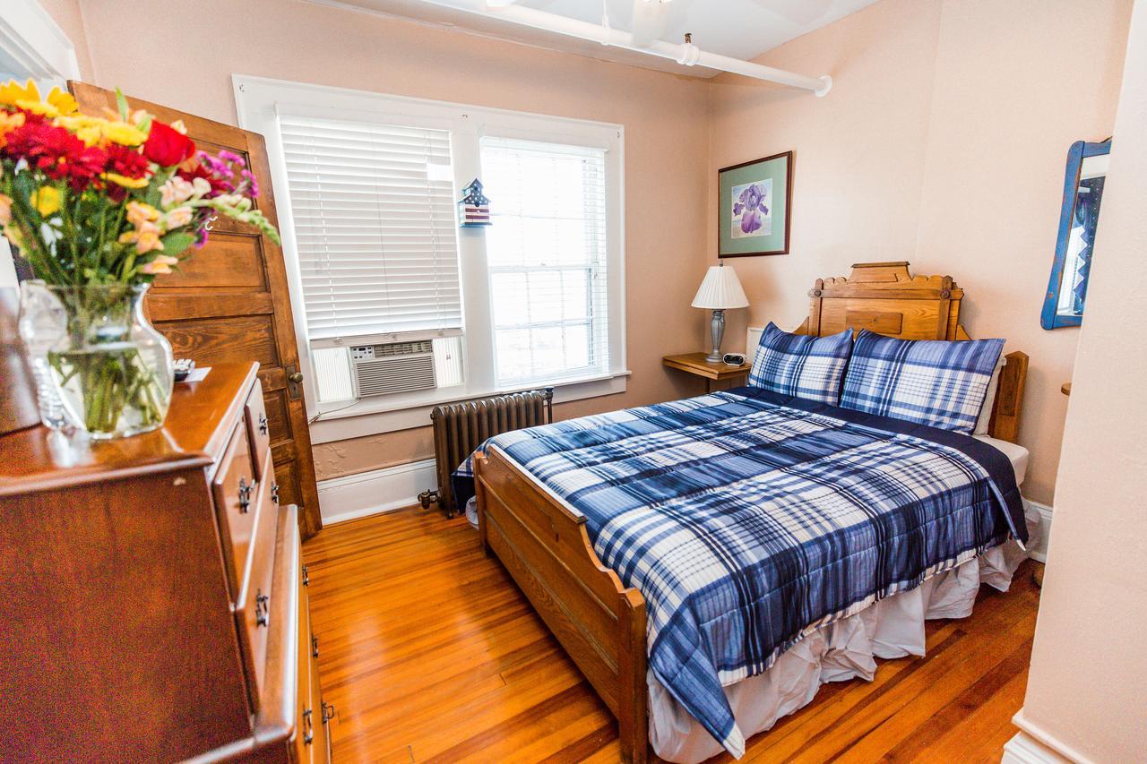 The Henderson Bed and Breakfast Hendersonville Eksteriør billede