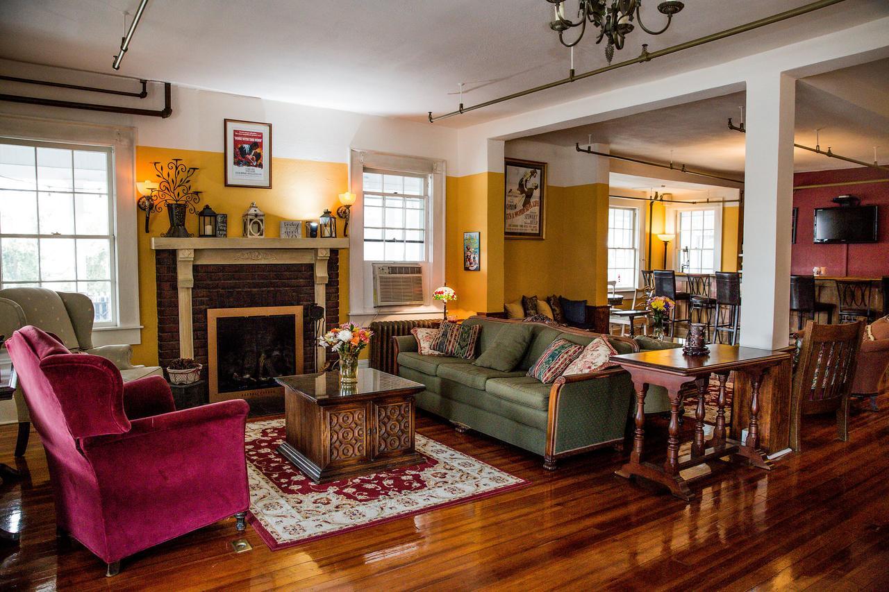 The Henderson Bed and Breakfast Hendersonville Eksteriør billede