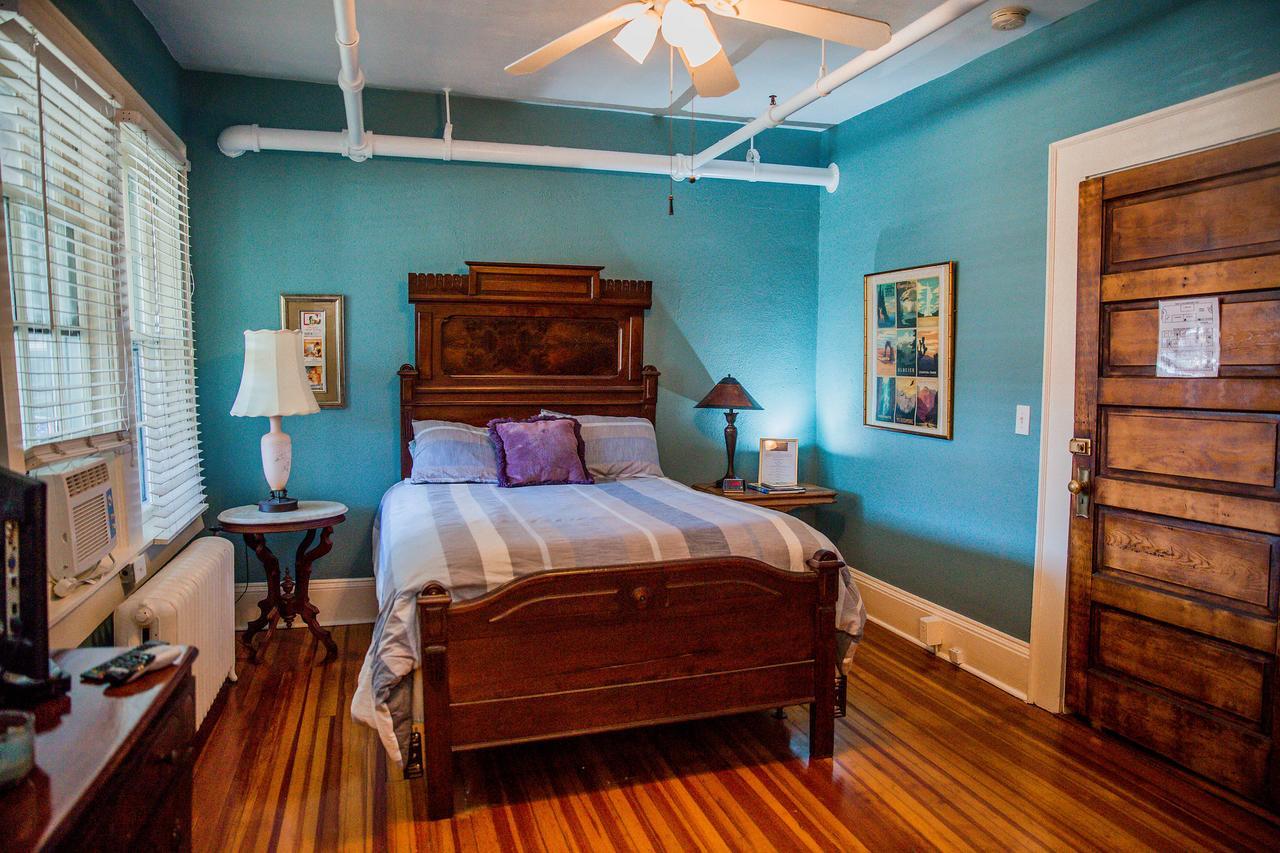 The Henderson Bed and Breakfast Hendersonville Eksteriør billede