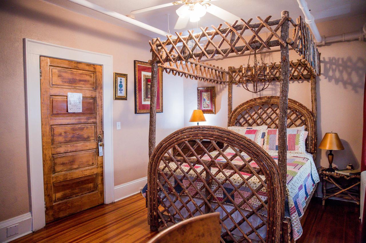 The Henderson Bed and Breakfast Hendersonville Eksteriør billede